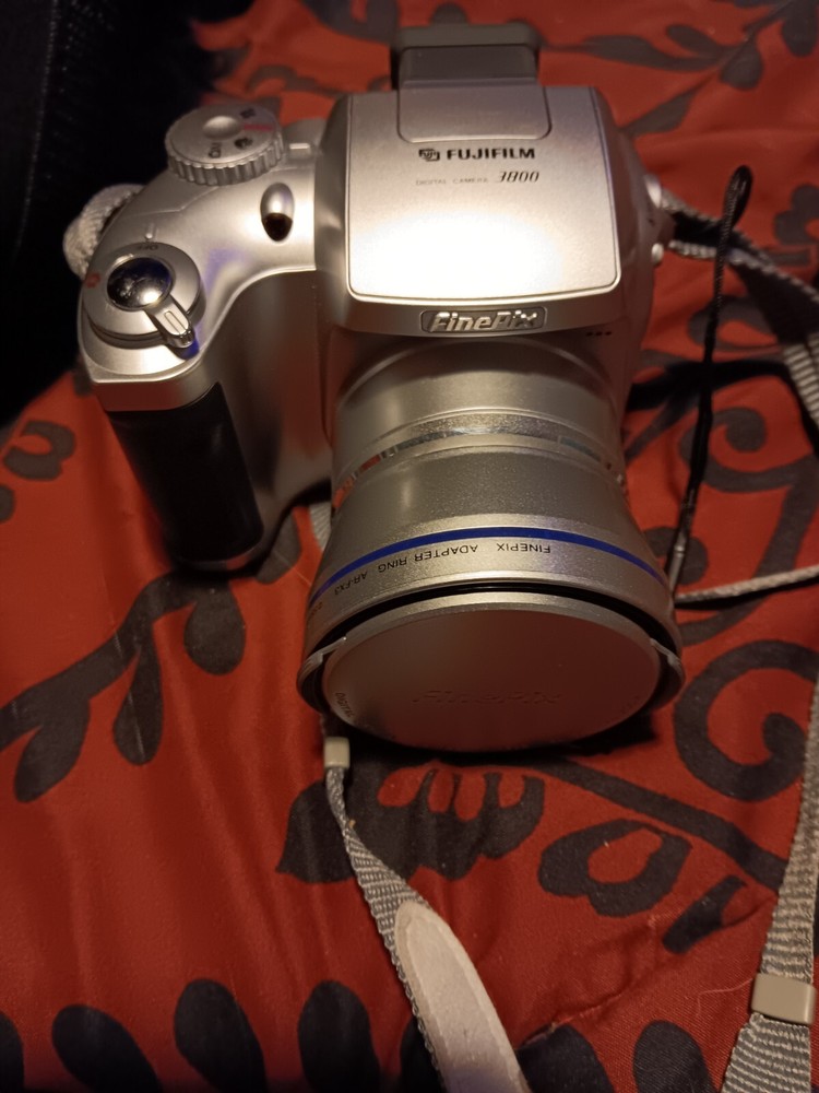 Fujifilm FinePix 3800 Silver 1.8
