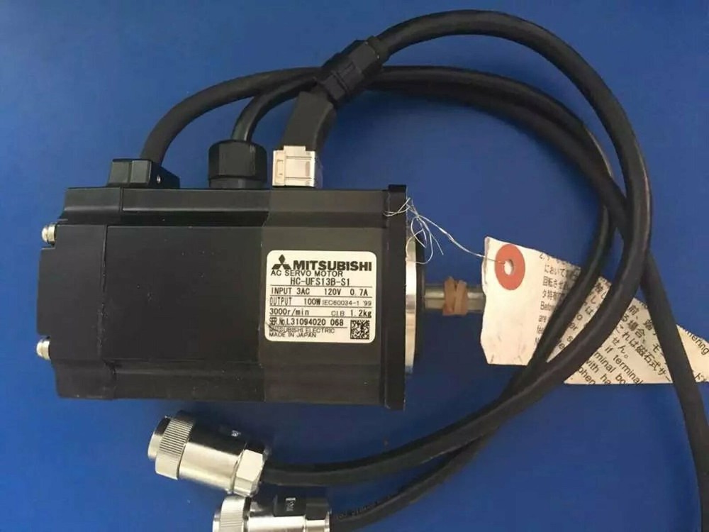 1PC New Mitsubishi Servo Motor HC-UFS13B-S1 1 year warranty