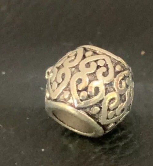 Cute Swirly Heart Pandora-Style Alloy Spacer Bead Charm Design