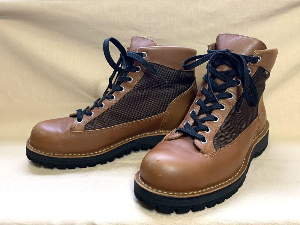 DANNER Men's Brown High Cut Vibram Lace Up Field Boots US8.5
