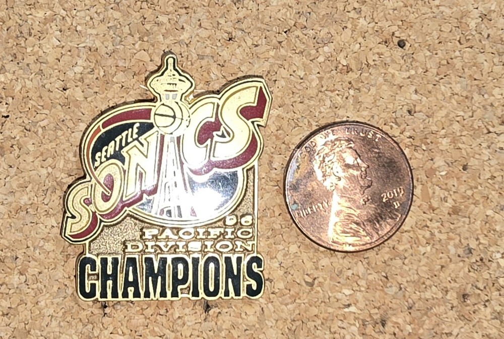Vintage NBA Sonicss Logo 1” Pin Basketball Lapel Pinback 96 Pacific Division