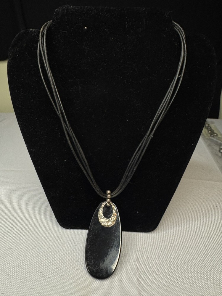 Silpada Black Onyx Beaded Pendant on Leather Necklace N1098