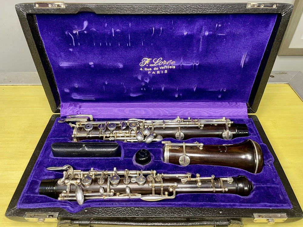 F.Lorée Oboe n°DM32 Conservatory plateau system without third octave (1975)