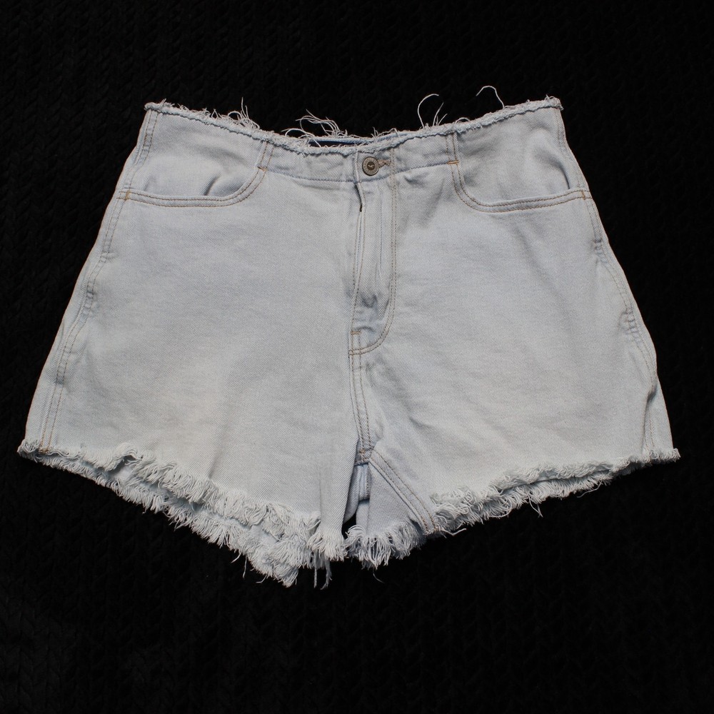 Hollister Light Wash High Rise Vintage Denim Shorts Size 11 30 Frayed Hem