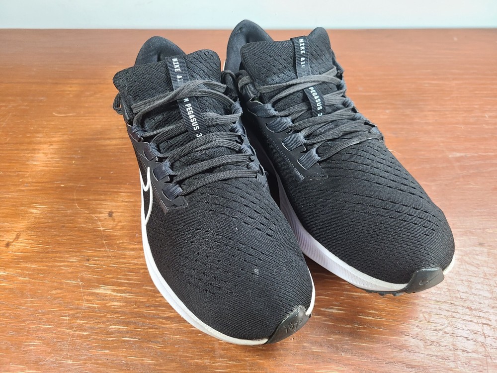 Nike Air Zoom Pegasus 38 Women Size 9 Black Athletic Shoes Sneakers CW7358-002
