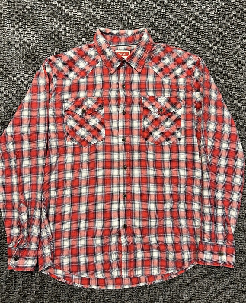 Vintage Wrangler Western Red Plaid Men’s Button Up Shirt Size Large