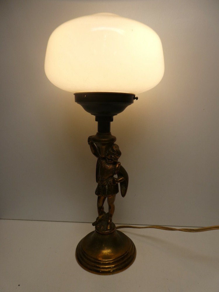 ANTIQUE CAST METAL COPPER STATUE LAMP BASE GLASS LIGHT SHADE