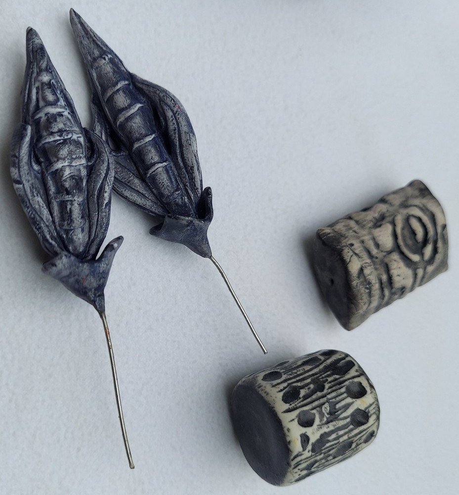 CLAIRE MAUNSELL Canadian polymer clay artist OOAK art focals beads art to wear