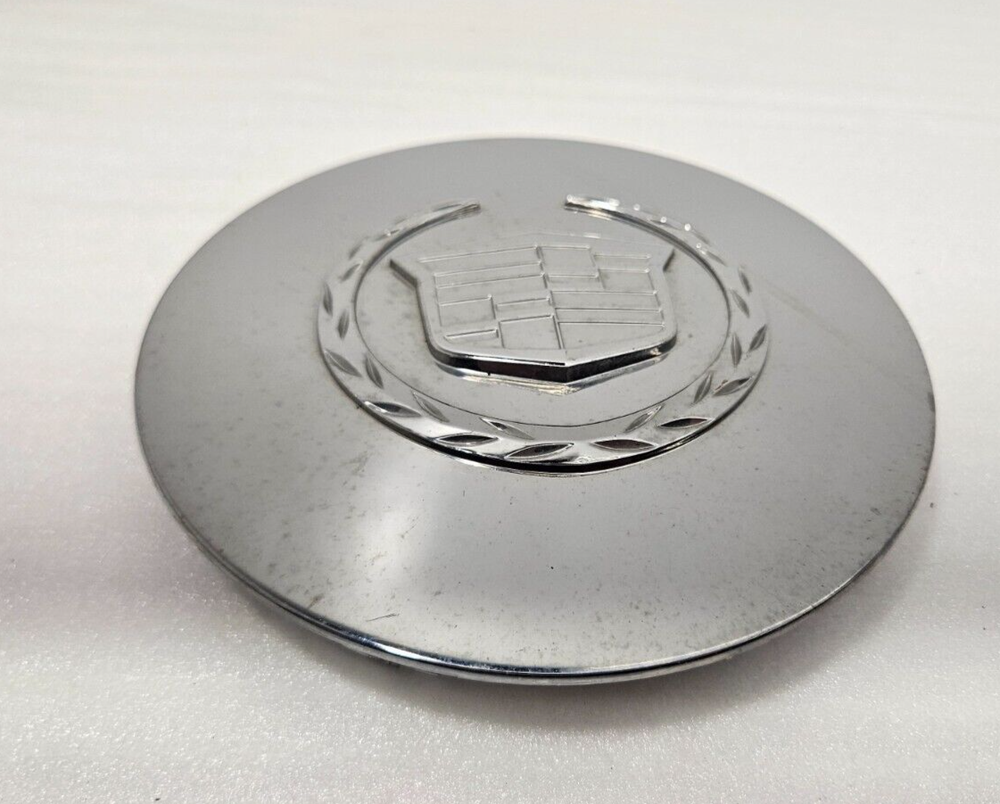 1998-2005 Cadillac Deville Chrome  Raised Emblem Center Cap OEM PN 9593259 / 1