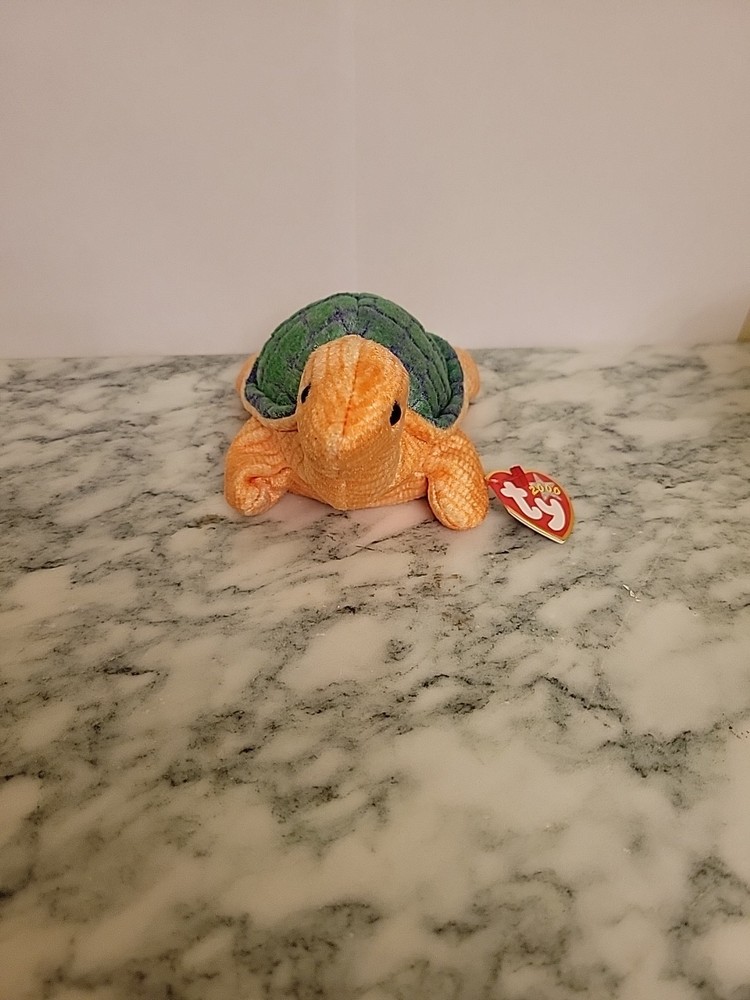 Retired Ty Beanie Baby Peekaboo Turtle Plush April 11 2000 with Original Tag