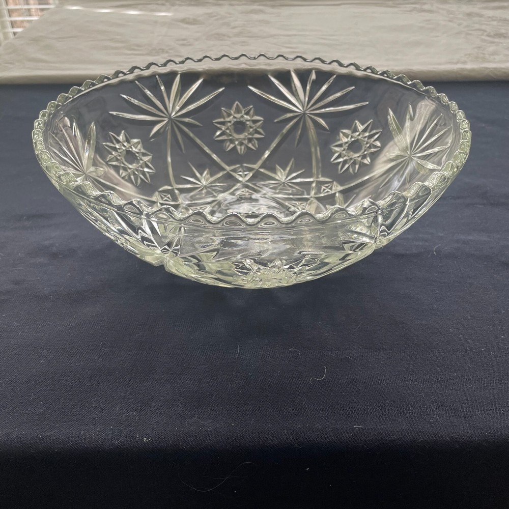 Anchor Hocking Large Round Clear Cut Glass Bowl Sunburst and Star of David Style