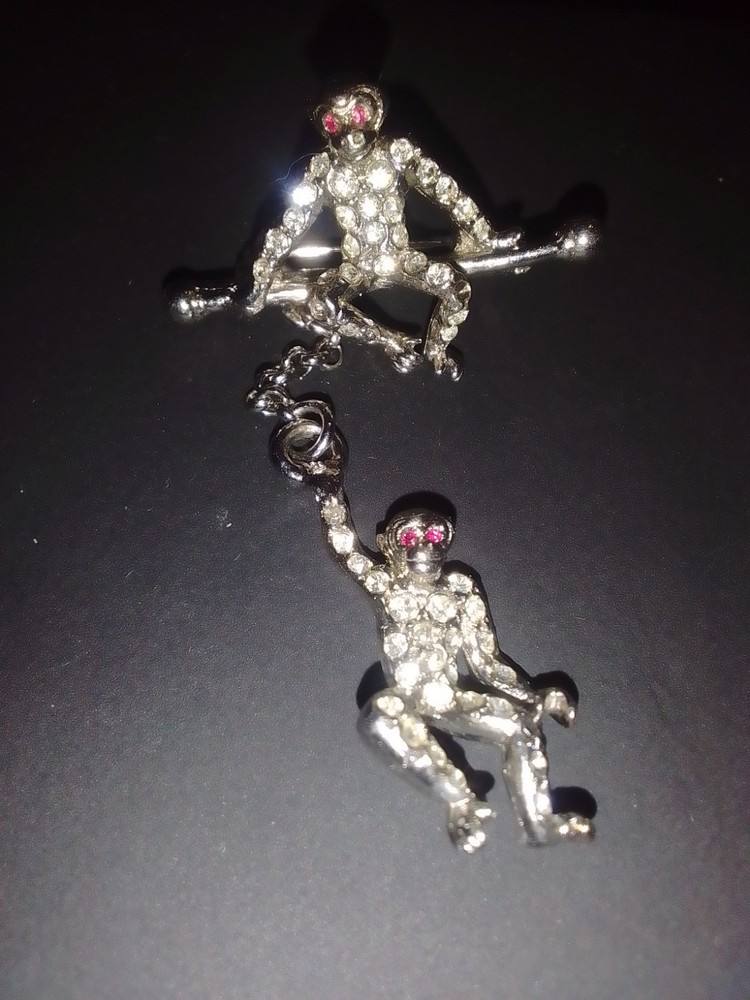 Old Edwardian Marcasite Double Monkey Bar Hanging Brooch