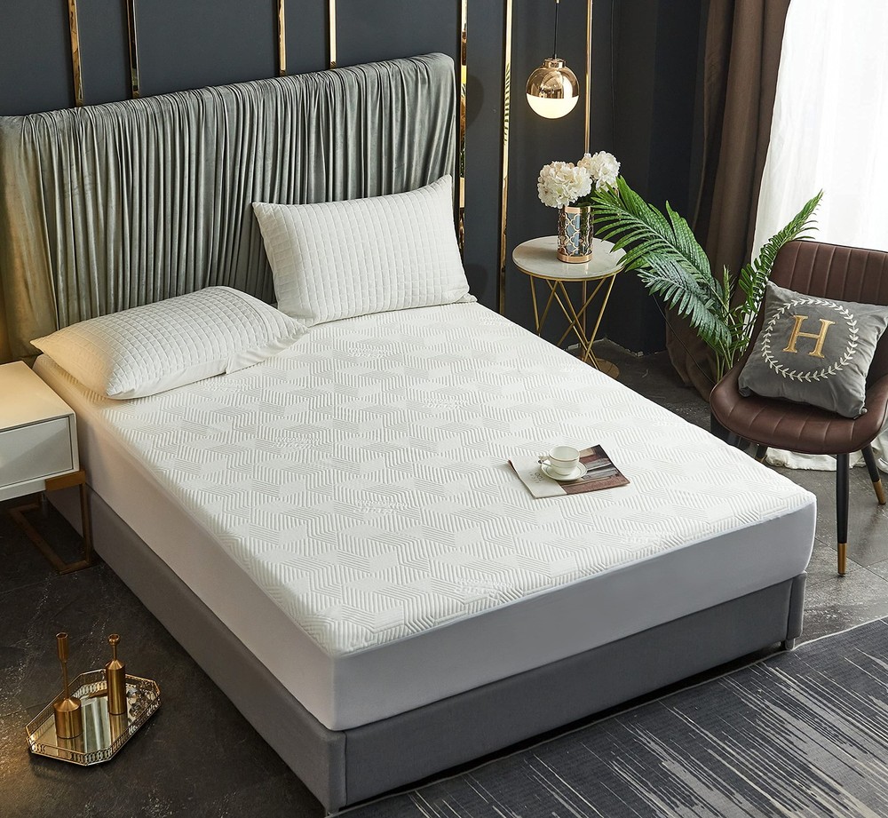 Elif Twin XL Bamboo Rayon Waterproof Mattress Protector Extra Long