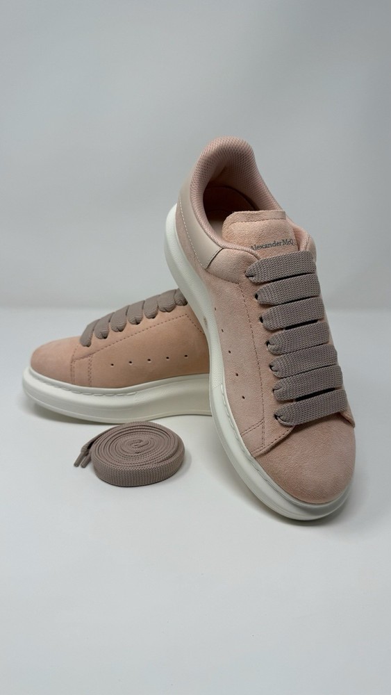 NEW Alexander McQueen Trainers Blush Pink Suede Size EU37.5 (4.5UK) RRP: £420