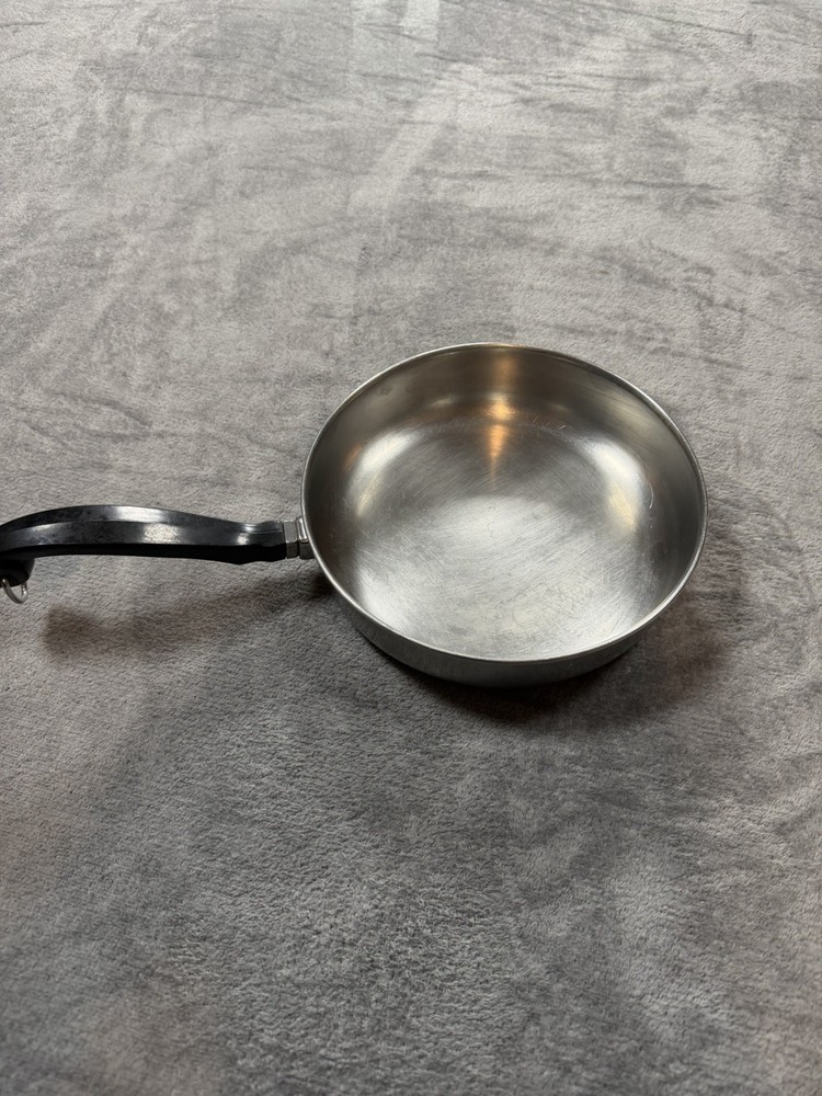 Vintage,Farberware Skillet Frying Pan 8