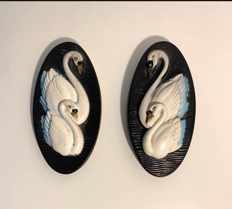 Vintage Set Pair MCM 1965 Miller Studio Chalkware Swan Bird Wall Hanging Plaques