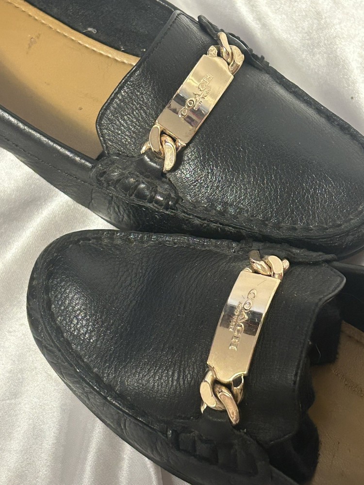 Coach women’s Black Leather Olive GOLD LOGO shoes Penny driving Loafers 9 B