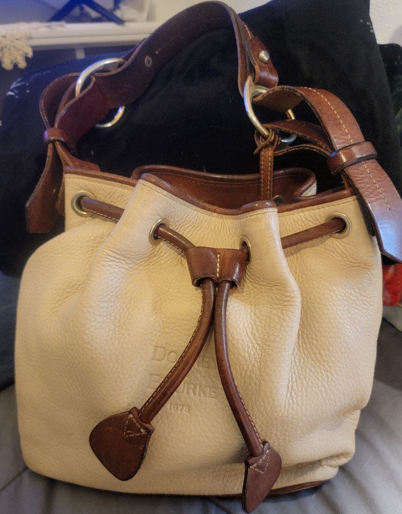 DOONEY AND BOURKE Vintage Bucket Bag
