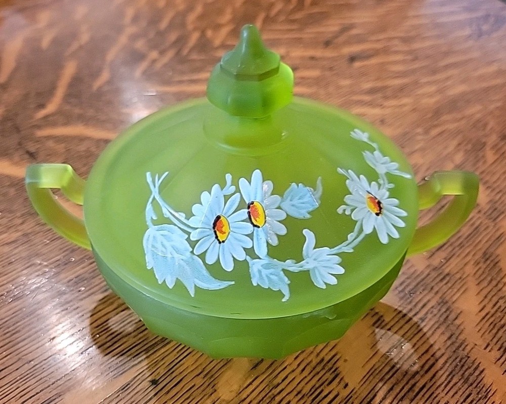 Vintage Westmoreland Green Frosted Glass Daisy Candy Dish with Lid and Handles