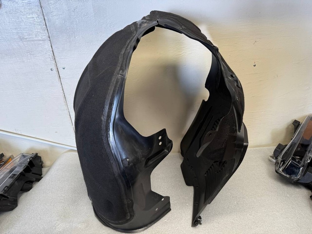 2016-2020 Tesla Model S Front Left Wheel Arch Splash Guard Liner 1063693-00-B