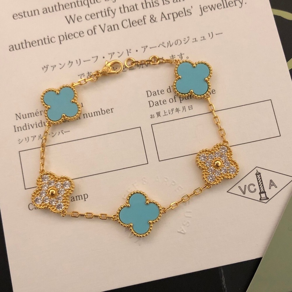 Authentic Van Cleef & Arpels Vintage Alhambra 18K YG 5 Motif Turquoise Bracelet
