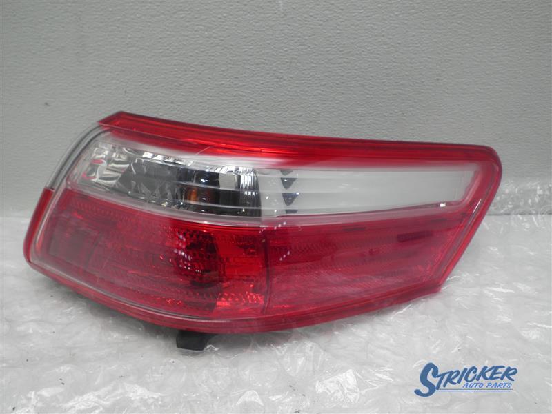 2007-2009 Toyota Camry Right Quarter Panel Tail Light Assy 8155133490