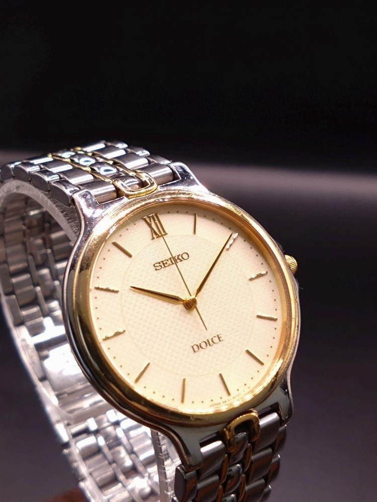 Seiko Dolce 5E31-6E70 Watch with Spare Frames and New Battery