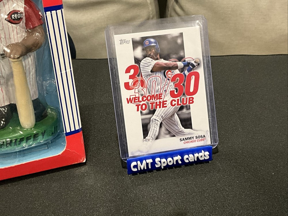 2023 Topps Series 1 Welcome to the Club #WC-11 Sammy Sosa Baseball Card