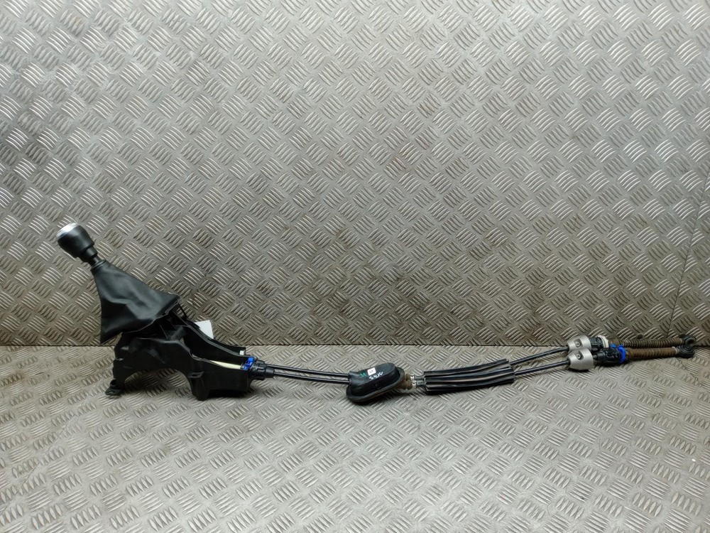 RENAULT CAPTUR GEAR SHIFTER SELECTOR 6 SPEED MANUAL 349012191R MK2 2019 - 2024