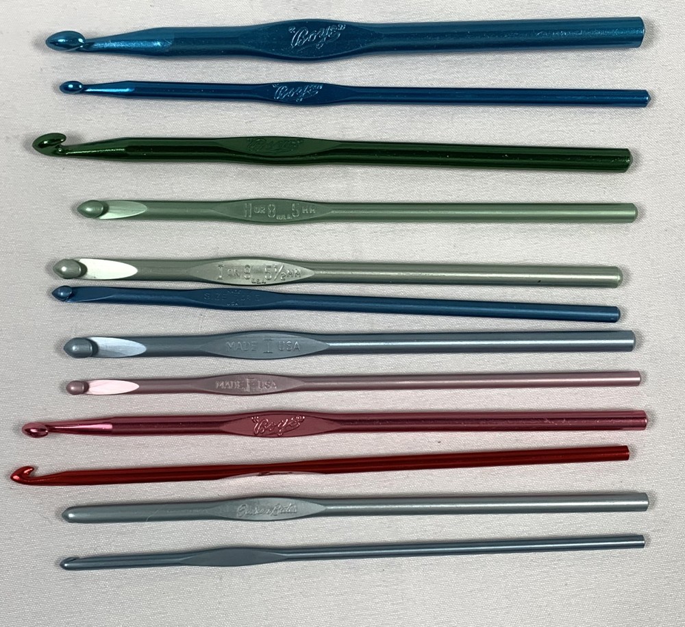Vintage Lot Of 12 Mixed Boye Susan Bates Crochet Hooks USA Made D F G H I J K