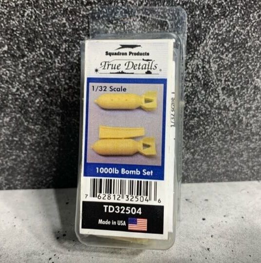 1/32 True Details - 32504 1000 LB Pound Bomb Set - 2 Resin Weapons - Made in USA