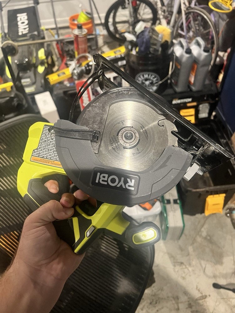 Ryobi PCL500B ONE+ 18VCircular Saw and battery
