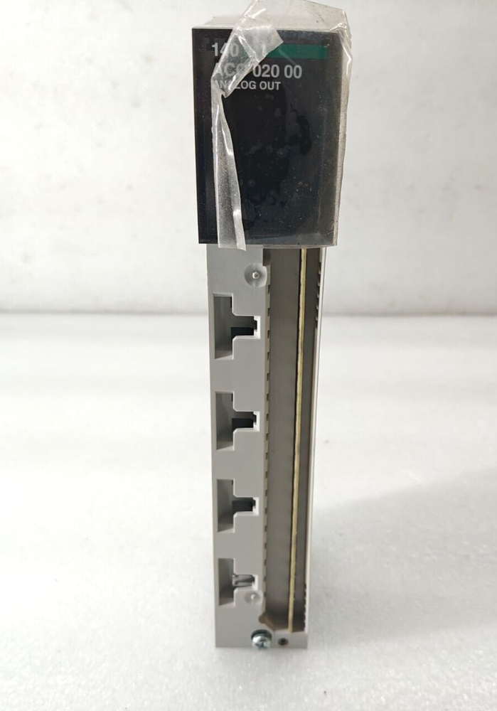SCHNEIDER ELECTRIC TSX QUANTUM 140ACO02000 Analog Output Module Fat ship