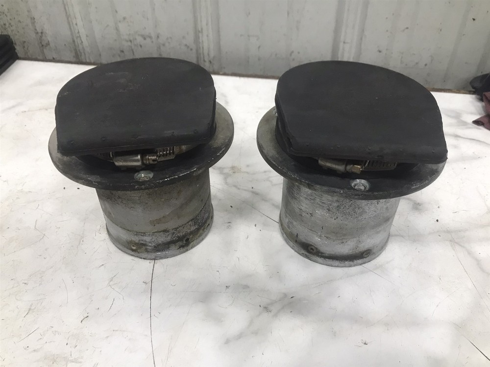 98 Formula 252 Boat 4 in inch transom exhaust outlet tips