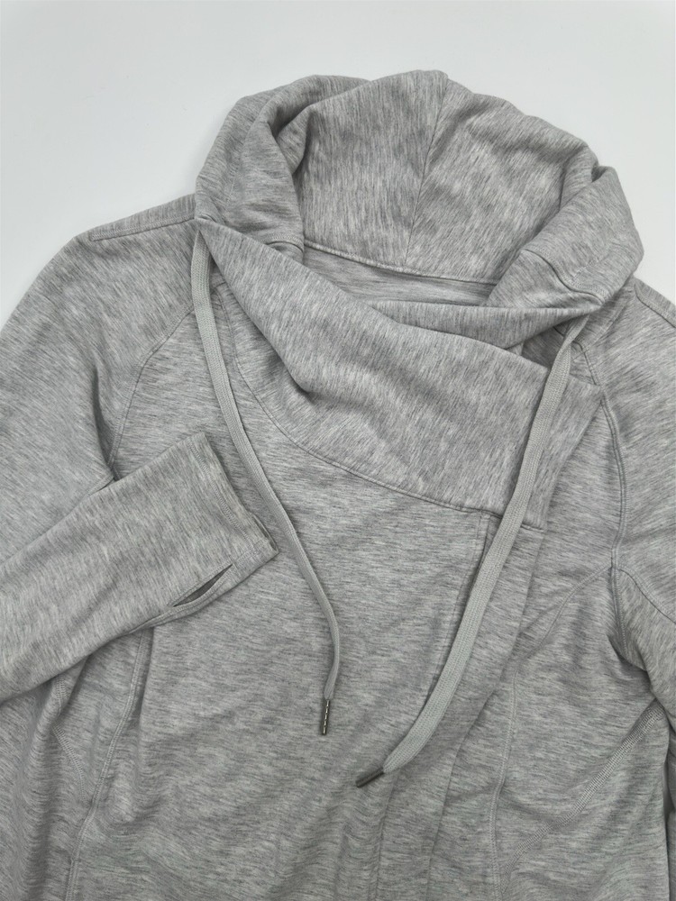 Lululemon Women’s Size 8 Coast Easy Wrap Jacket Cowl Neck Gray Full Zip