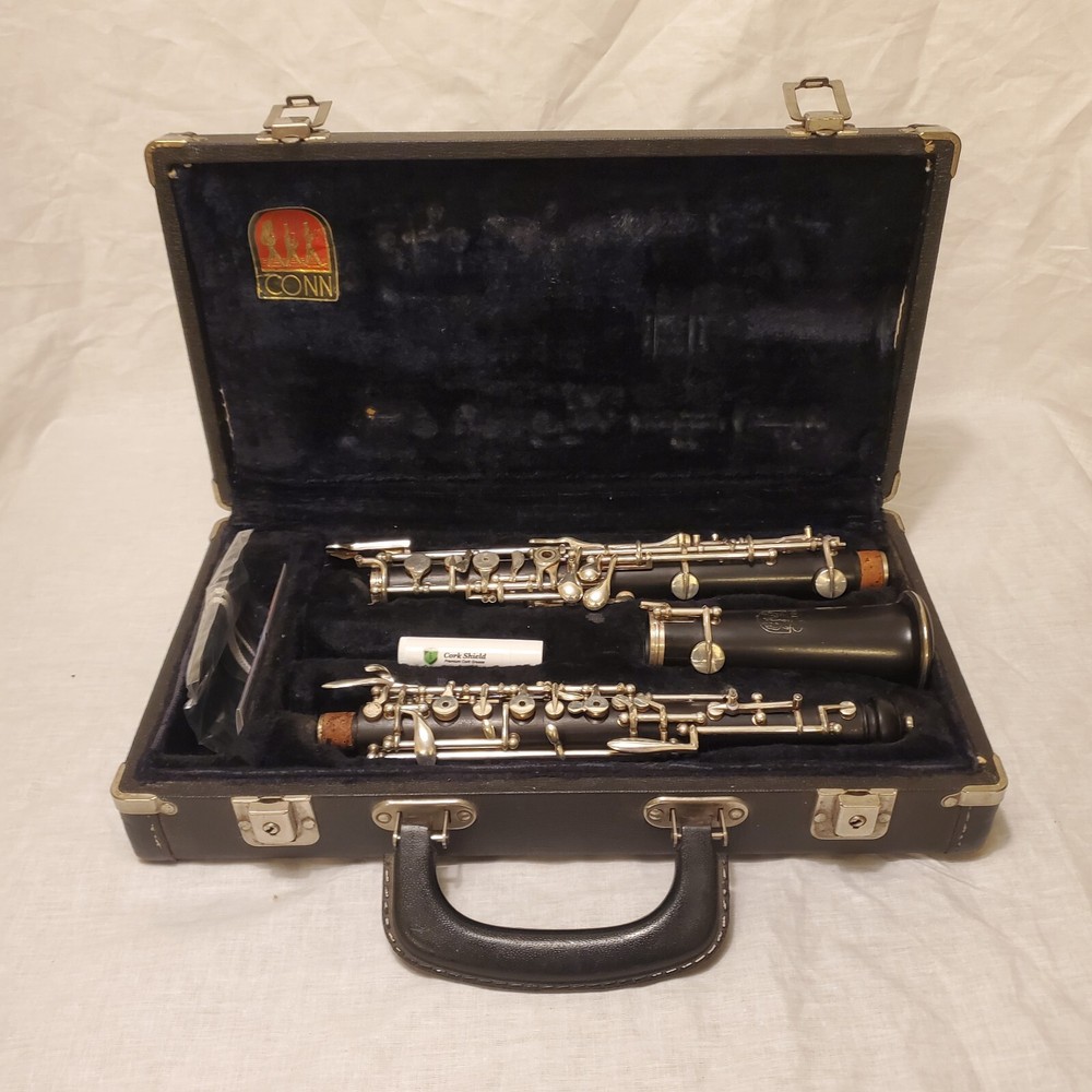 Conn Wooden Oboe W/ Low Bb Key Ready To Play