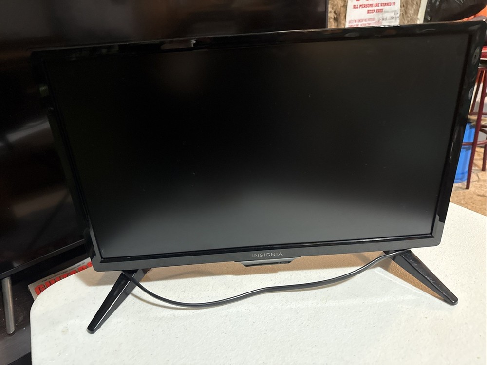 ns-19d310na19 Insignia Led Tv Television With Remote 19 Inch
