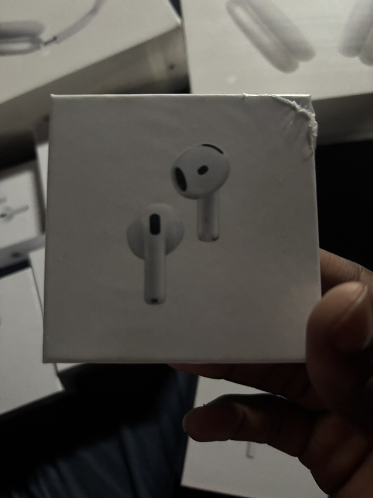 Apple AirPods 4th Gen with ANC - Wireless Noise Cancelling Earbuds