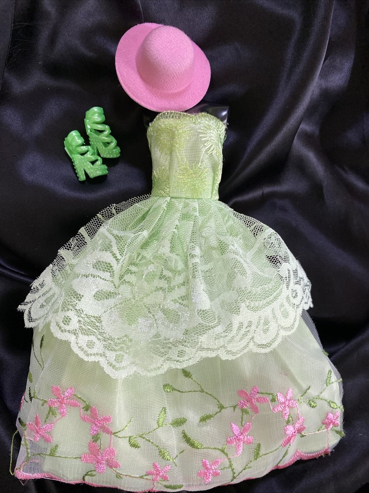 Gorgeous Barbie Mint green strapless pink flowers satin Ballgown fedora Sho