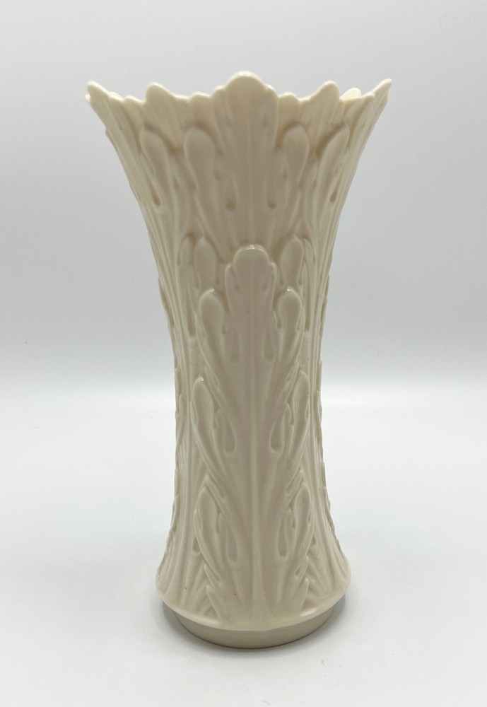 Vintage LENOX WOODLAND  LEAF COLLECTION TALL TAPERED VASE 8.5 Inches