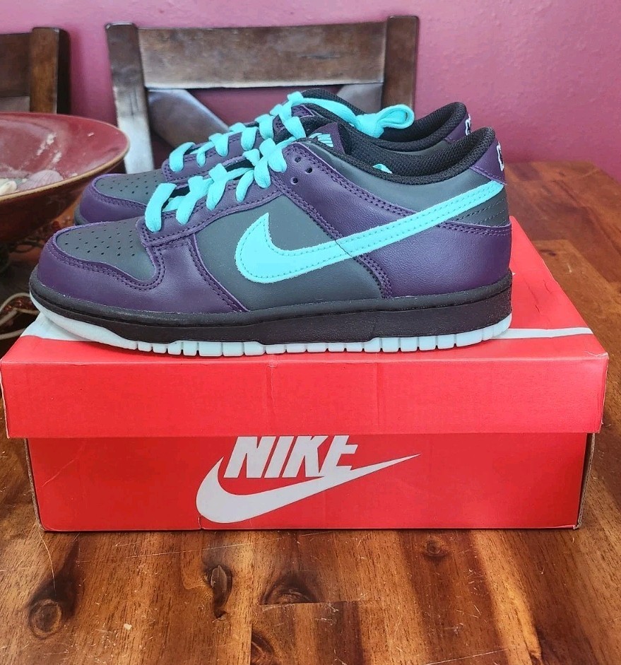 Nike Dunk Low Gs Size 6 Y Smoke Great/Artisan Teal New