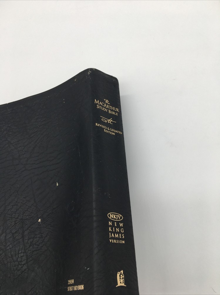 The MacArthur Study Bible New King James Version Word Bibles Genuine Leather '97