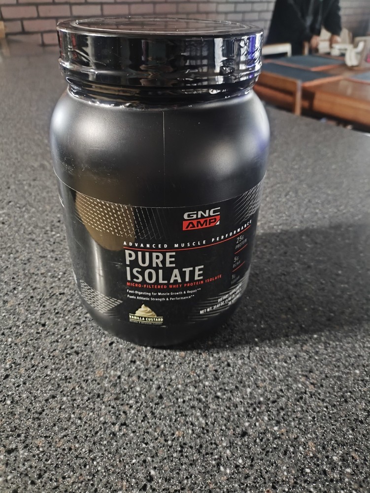 GNC AMP Pure Isolate Whey Protein Vanilla Custard 28 Servings Exp 05/2025