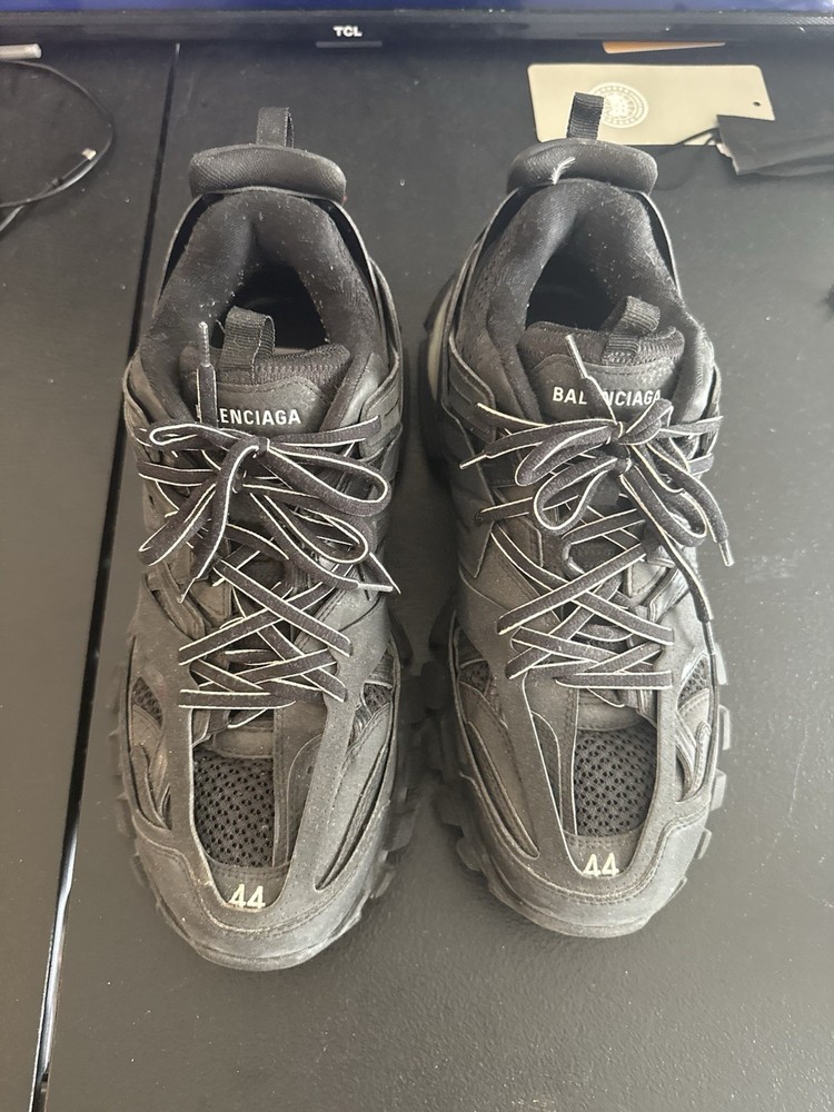 Balenciaga Track Sneaker ‘Triple Black’ LED version