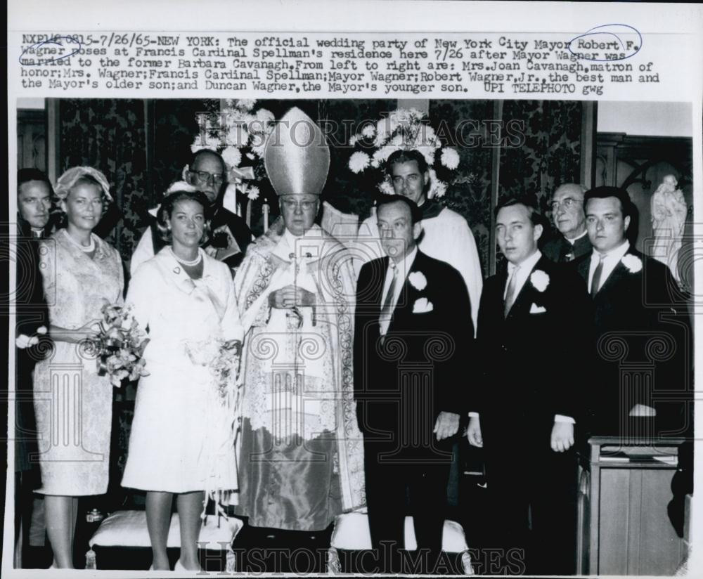 1965 Press Photo The wedding party of New York Mayor Robert Wagner poses