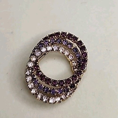 Vintage Pink Purple Lavender Rhinestone Trio Eternity Ring Brooch