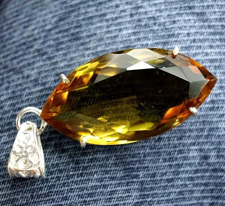 54 Ct+ Certified Natural Zultanite Pendant 7 Color 925 Solid Silver HG Jewelry