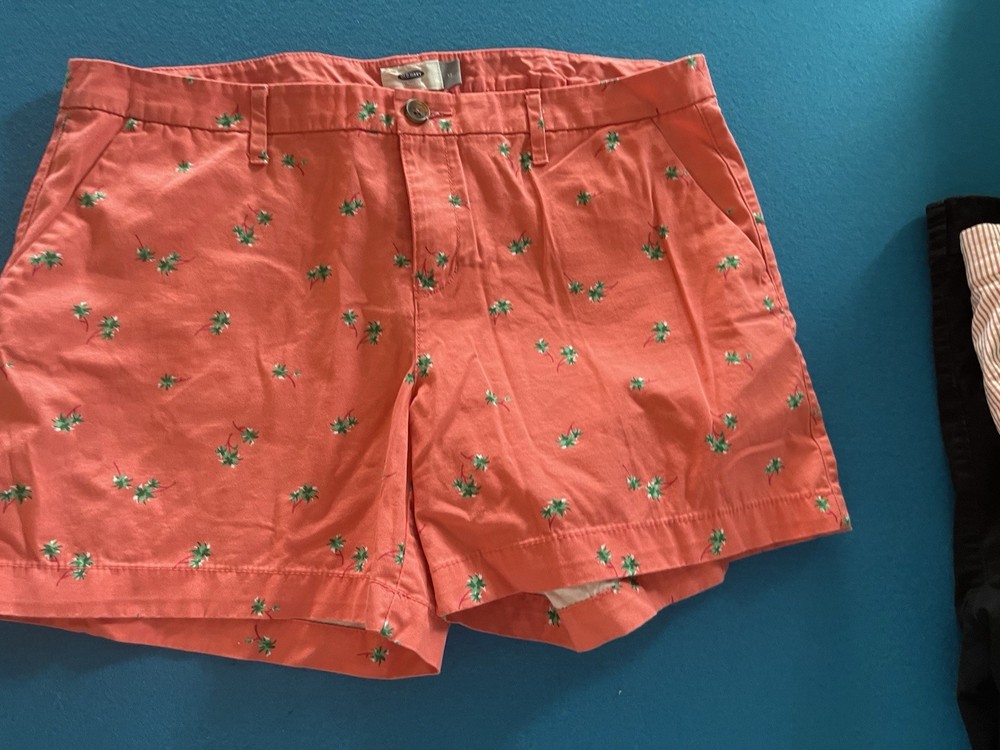 Old Navy Women's Chino Shorts Coral Palm Tree Embroidery Cotton Size 12