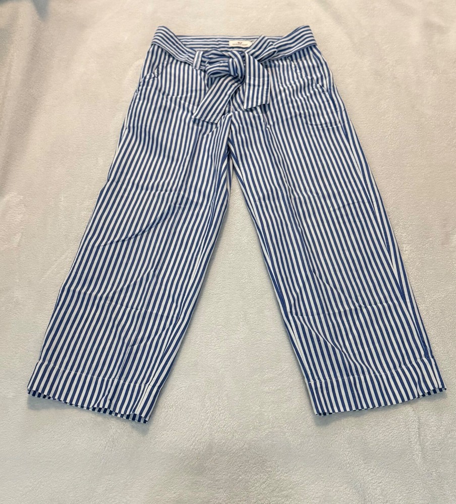 Used Vineyard Vines Women's Blue/White Stripe Bow Tie Capri Pants Size 0