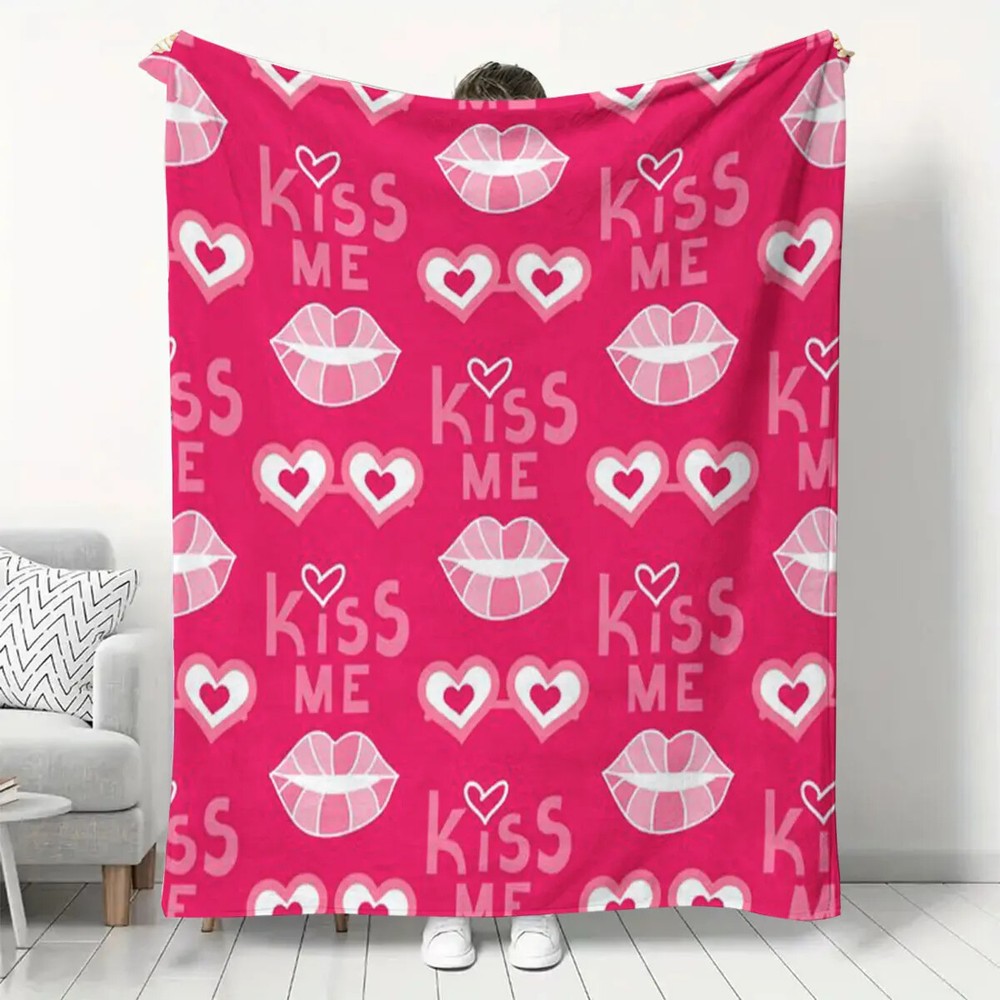 personalized Custom blanket printed Kiss Me Graphic Warm Soft Bedding